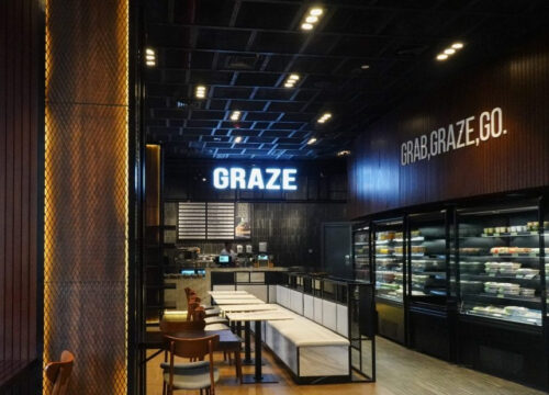 Grab-and-go modern café for travelers